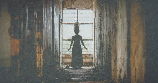 How to Write Horror: Understanding Suspense and Surprise